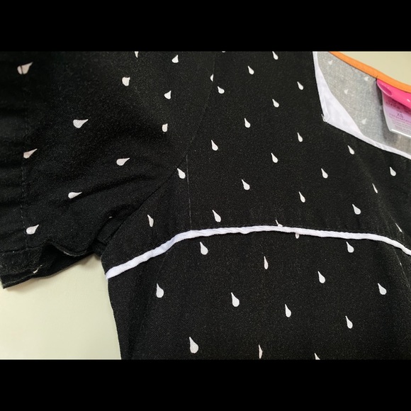 Sanrio Hello Kitty Women’s Black Polka Dot Pockets 100% Cotton Top Blouse XS - Picture 6 of 7